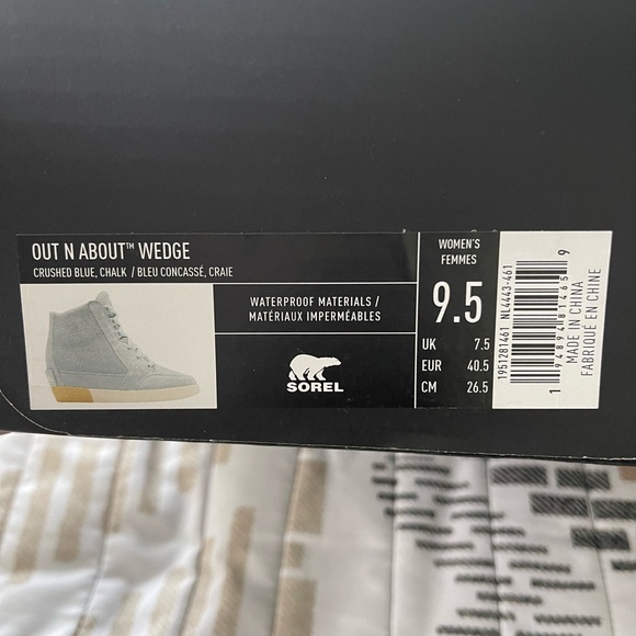 Sorel Gray High-Top Sneakers with Tan Soles - Picture 5 of 6